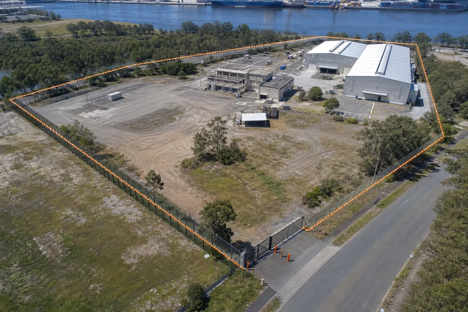 Site assessment for welded mesh security fence Sydney